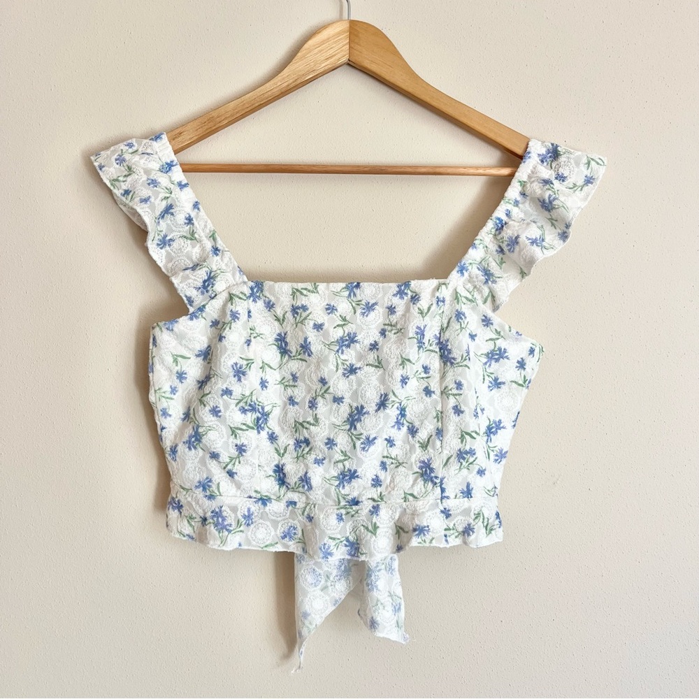 Kirious Floral Embroidered White Crop Top Ruffle Tie Back Cottagecore NWOT M